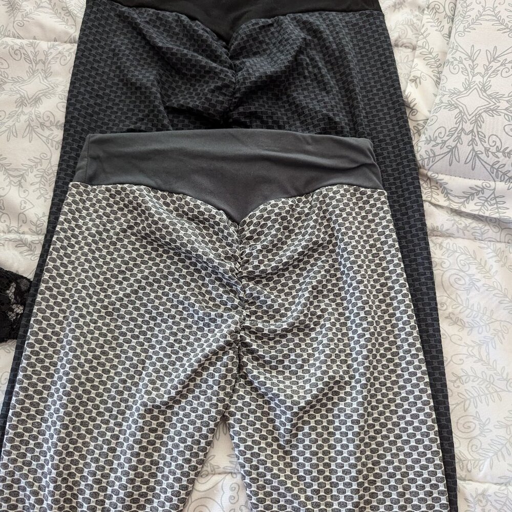 TikTok leggings scrunch butt
